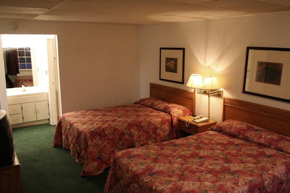 Budget Inn - Charlotte Exterior photo